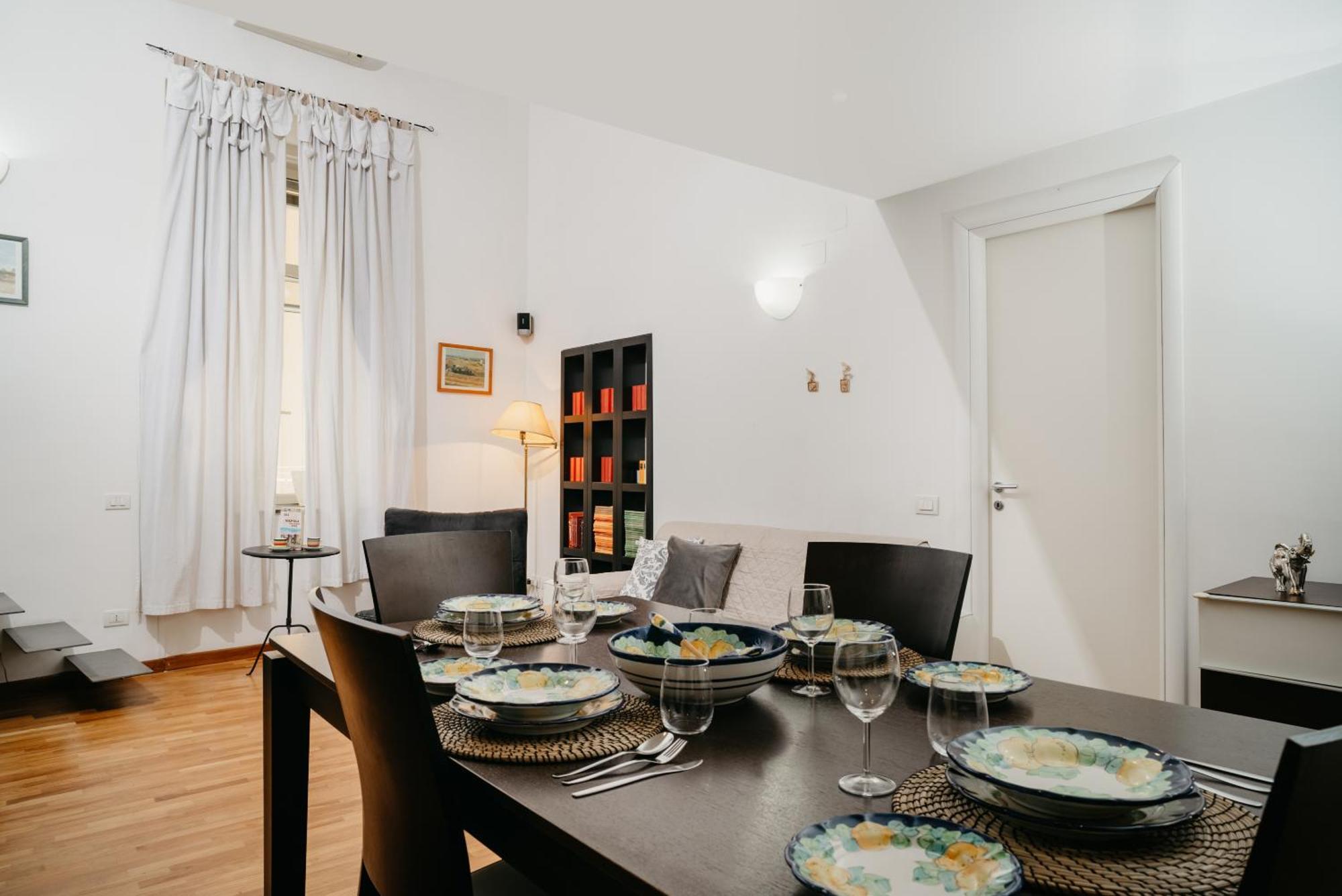 La Casa Dell' Avvocato - Centro Apartment เนเปิลส์ ภายนอก รูปภาพ